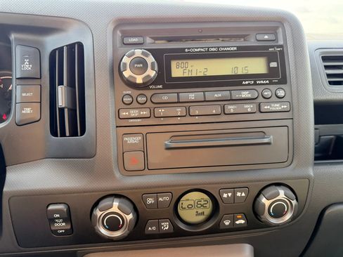 Used 2013 Honda Ridgeline RTS image 18