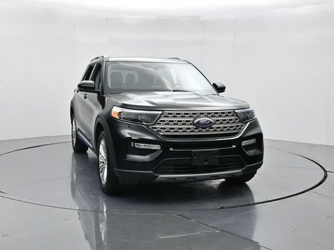 Certified 2023 Ford Explorer Limited w/ Limited Technology Package AWD/4WD image 4
