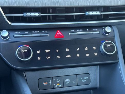 New 2026 Hyundai Sonata Limited FWD image 21