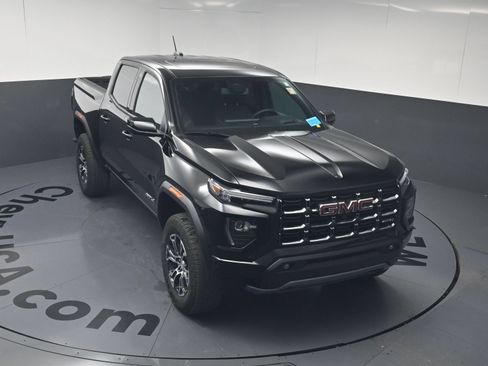 Used 2024 GMC Canyon AT4 w/ AT4 Premium Package AWD/4WD image 22