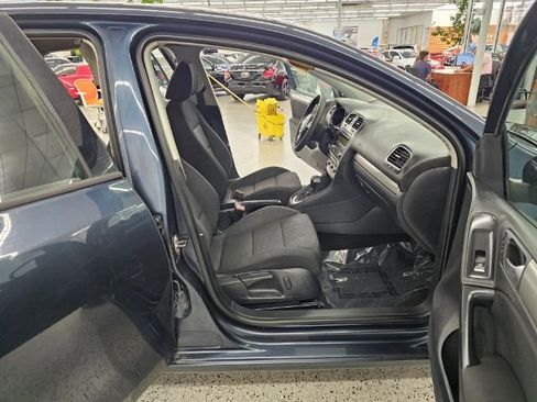 Used 2011 Volkswagen Golf 4dr HB Auto image 26