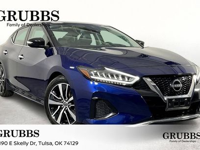 Used 2023 Nissan Maxima SV w/ Floor Mat Group