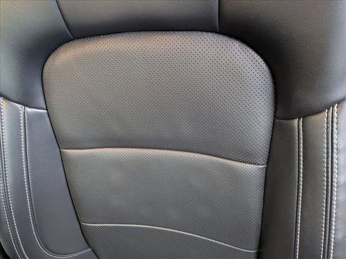 Used 2024 Ford Mustang GT Premium image 13