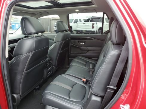 Used 2023 Honda Pilot Touring image 27