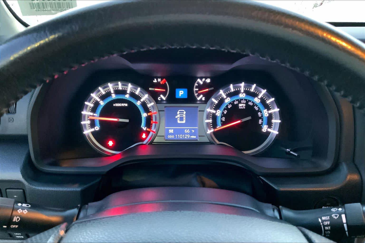 Used 2015 Toyota 4Runner Limited RWD image 23