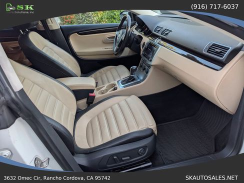 Used 2017 Volkswagen CC R-Line Executive image 16