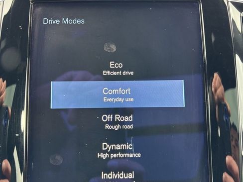 Used 2018 Volvo XC90 T6 R-Design w/ Convenience Package image 55