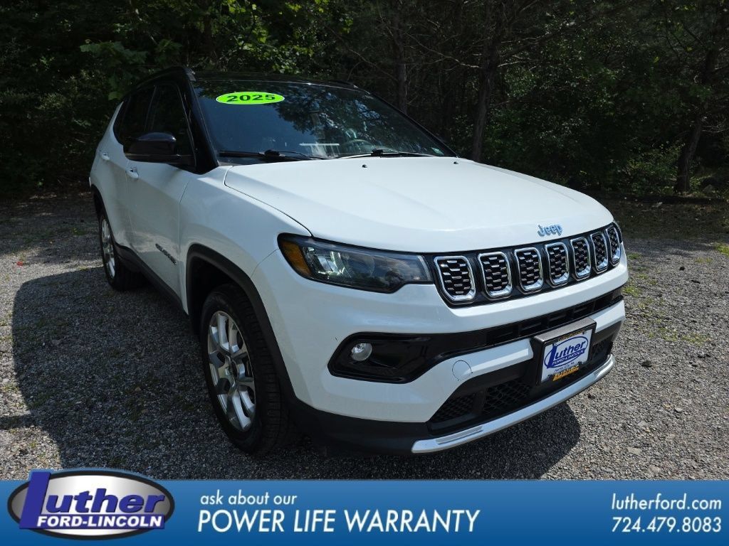 Used 2025 Jeep Compass Limited AWD/4WD image 1