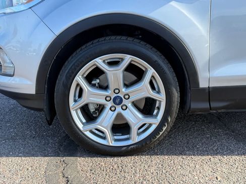 Used 2019 Ford Escape Titanium FWD image 6