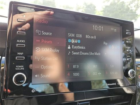 Used 2023 Toyota Camry XSE image 8