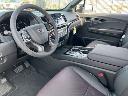 New 2026 Honda Ridgeline Black Edition image 11
