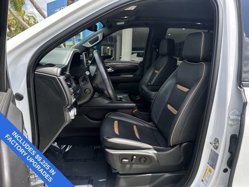 Used 2023 GMC Yukon AT4 w/ AT4 Premium Package AWD/4WD image 30
