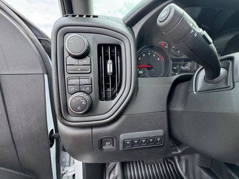 Used 2024 Chevrolet Silverado 2500 W/T w/ WT Convenience Package AWD/4WD image 18