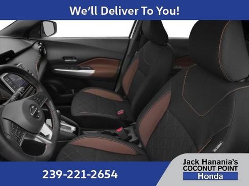 Used 2020 Nissan Kicks SR FWD image 12