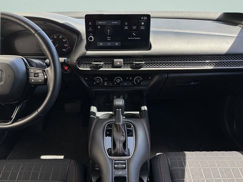 Certified 2026 Honda HR-V Sport image 31