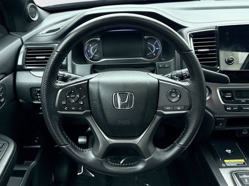Used 2024 Honda Passport EX-L image 12