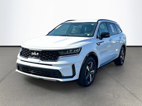Used 2023 Kia Sorento S FWD image 3