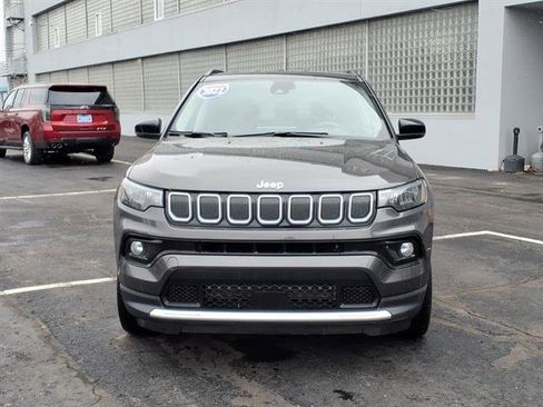 Used 2022 Jeep Compass Limited image 2