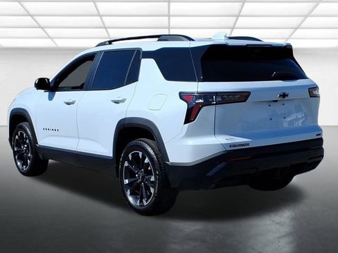 New 2026 Chevrolet Equinox RS w/ Safety and Technology Package FWD image 3