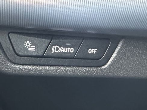 Used 2024 BMW X2 xDrive28i w/ Convenience Package image 19