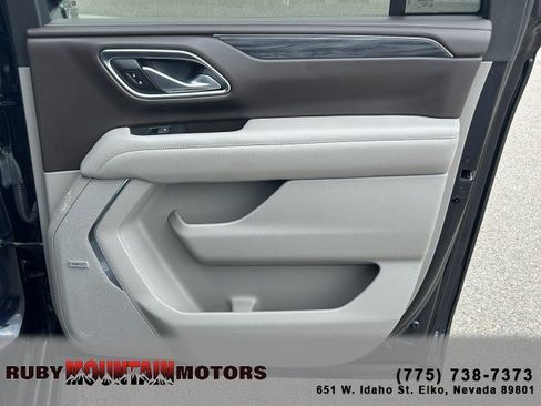Used 2021 GMC Yukon XL SLT w/ SLT Luxury Package AWD/4WD image 24