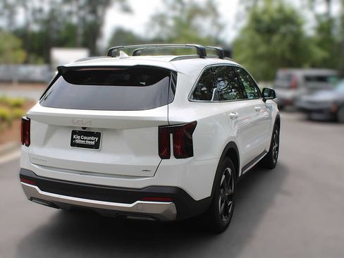 New 2025 Kia Sorento EX image 13
