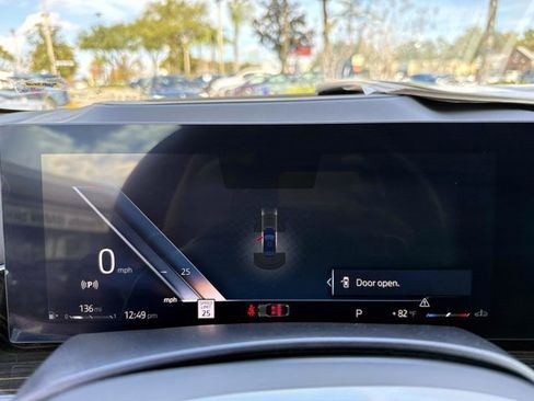 Certified 2025 BMW X6 xDrive40i image 24