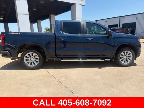 Used 2022 Chevrolet Silverado 1500 Custom AWD/4WD image 2