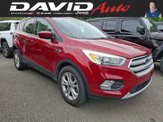 Used 2018 Ford Escape SEL image 1