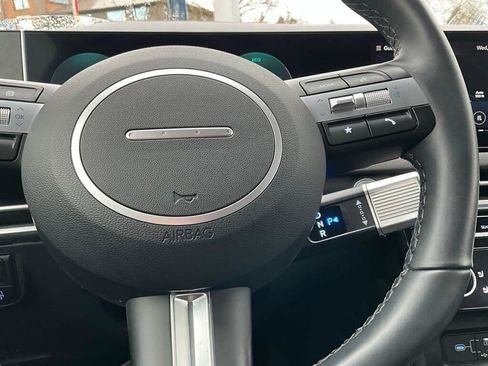 Used 2025 Hyundai Tucson Limited image 21