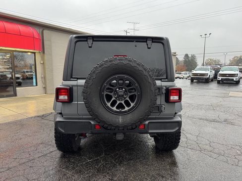 Used 2023 Jeep Wrangler Unlimited Willys w/ Xtreme Recon 35" Tire Package image 3