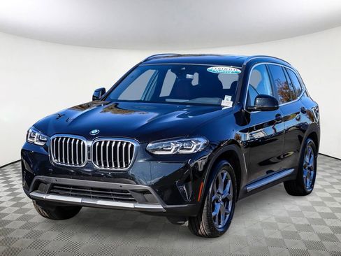 Certified 2024 BMW X3 xDrive30i w/ Convenience Package image 4