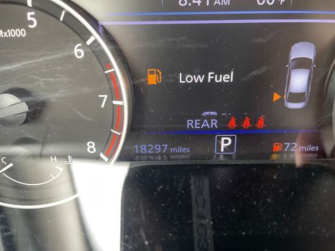 Used 2025 Nissan Altima 2.5 SV FWD image 18