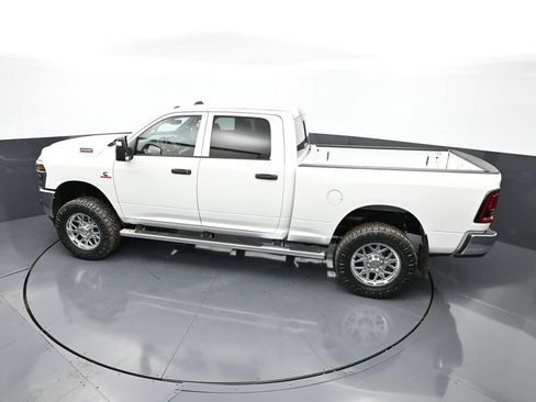 New 2026 RAM 2500 Tradesman AWD/4WD image 31
