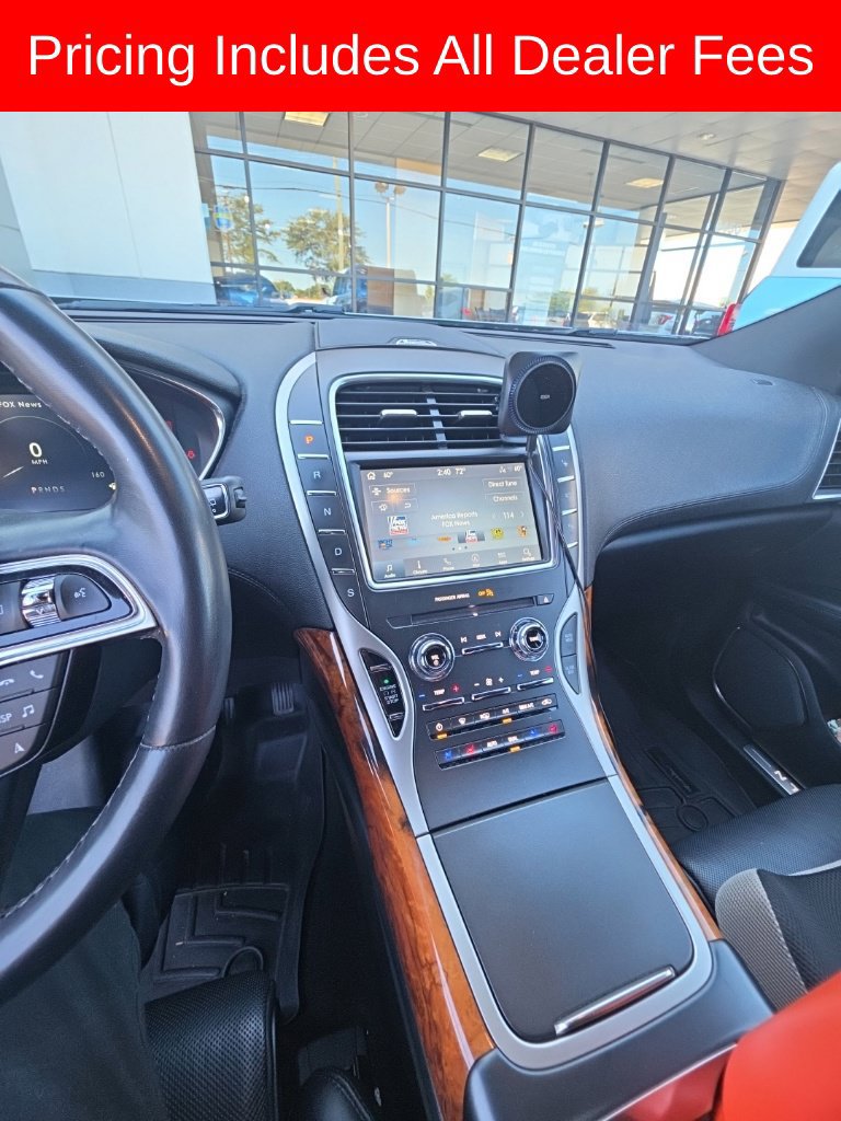 Used 2020 Lincoln Nautilus Reserve w/ Equipment Group 201A AWD/4WD image 16
