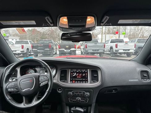 Used 2023 Dodge Charger R/T w/ Harman/Kardon Audio Group image 12