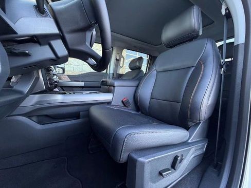 New 2026 Ford F250 Lariat w/ Lariat Ultimate Package image 6