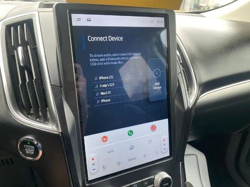 Used 2024 Ford Edge Titanium image 20