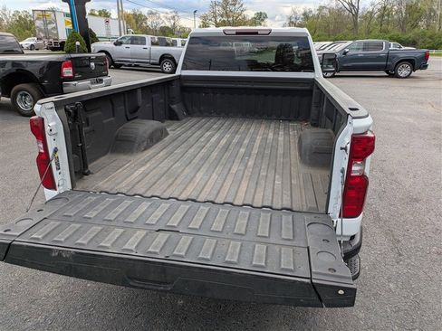 Used 2022 Chevrolet Silverado 2500 W/T w/ WT Convenience Package AWD/4WD image 13