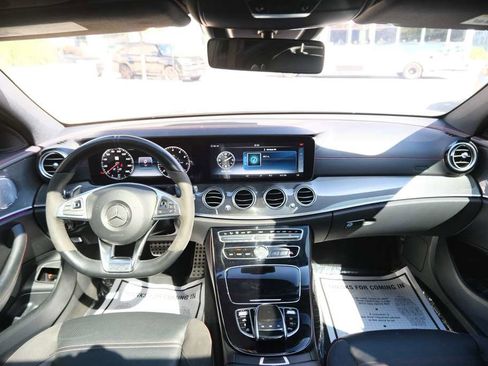 Used 2018 Mercedes-Benz E 43 AMG 4MATIC Sedan image 25