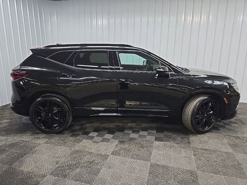 Used 2019 Chevrolet Blazer RS w/ Sun and Wheels Package AWD/4WD image 2