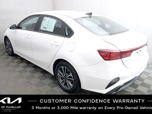 Used 2023 Kia Forte LXS w/ LXS Technology Package image 7