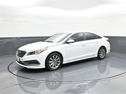 Used 2017 Hyundai Sonata Sport image 30