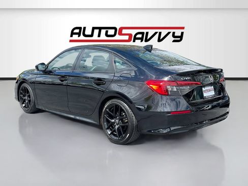 Used 2023 Honda Civic Sport image 5