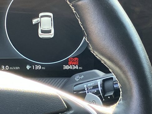 Used 2022 Kia EV6 GT-Line w/ GT-Line White Seat Package image 24