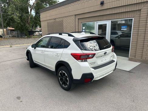 Used 2023 Subaru Crosstrek 2.0i Premium AWD/4WD image 4