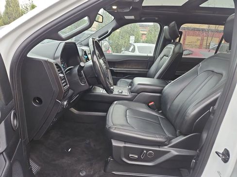 Used 2019 Ford Expedition Limited AWD/4WD image 9