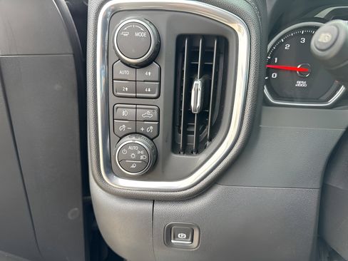 Used 2022 Chevrolet Silverado 1500 High Country w/ Safety Package II image 20