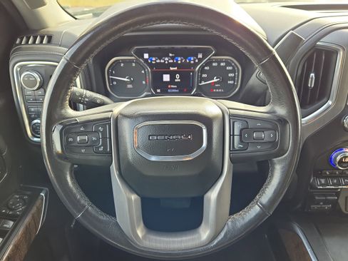 Used 2021 GMC Sierra 2500 Denali w/ Denali Black Diamond Edition image 27
