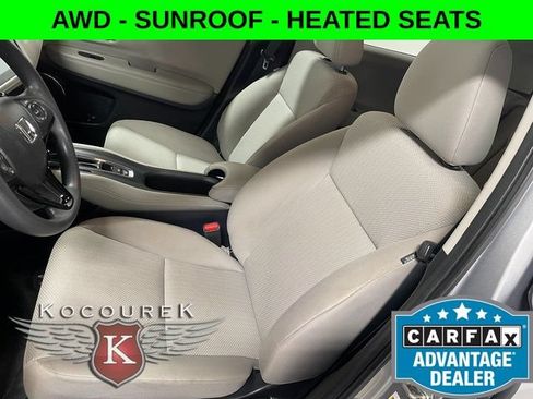 Used 2017 Honda HR-V EX image 12